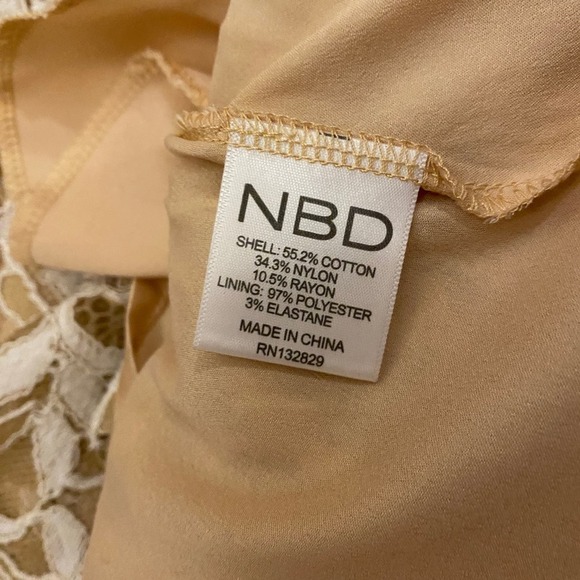 NBD Women Revolve Give It Up Lace Fit & Flare Dress V Neck Cream Beige Medium - Picture 13 of 13